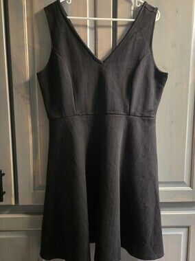 Maurices Classic Black V-Neck Women's Dress Sz L